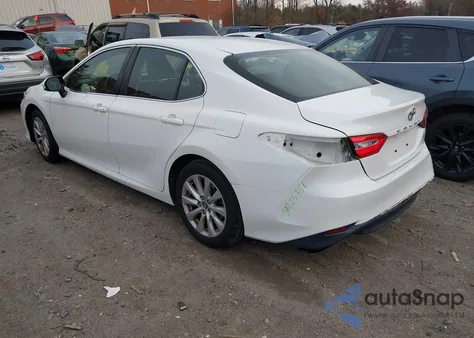 2018 Toyota Camry Le from USA, damaged, VIN JTNB11HK2J3006430